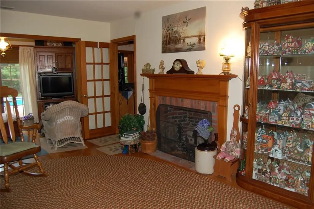 60 Trout Brook Lane Scituate RI 02857