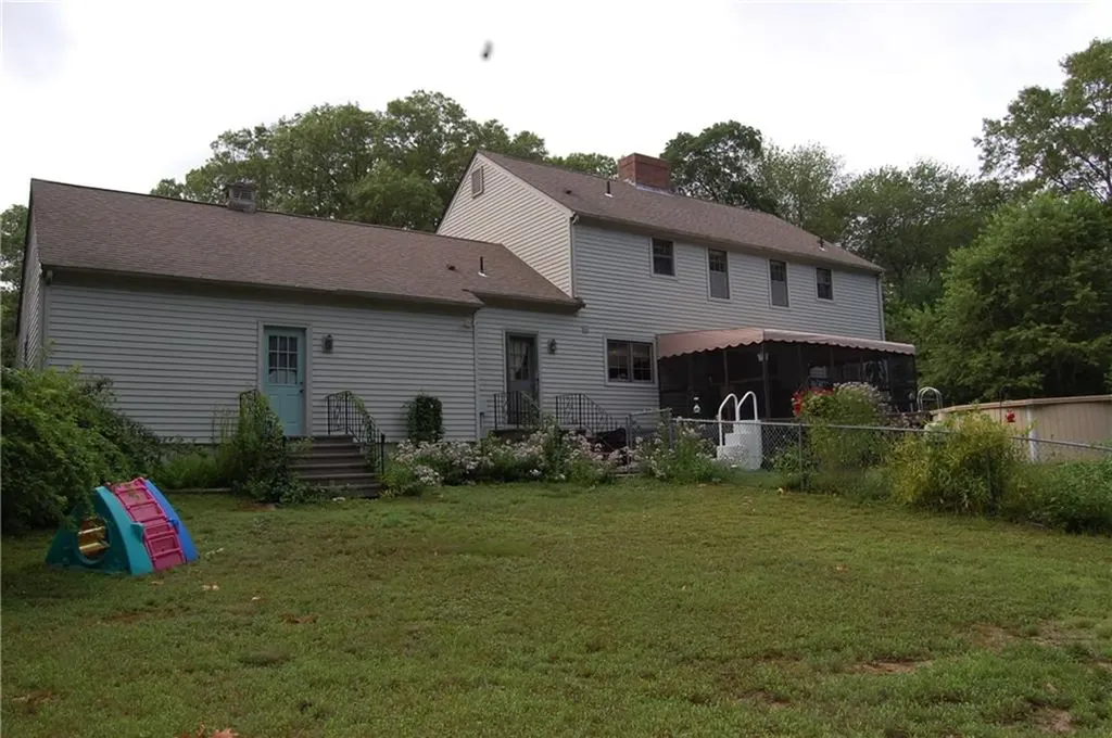 60 Trout Brook Lane Scituate RI 02857