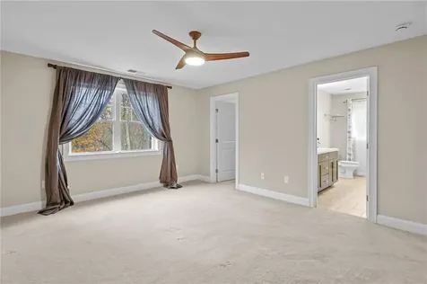 36 Clark Road Uxbridge MA 01569