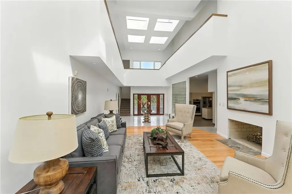 129 Valerie Court Cranston RI 02921