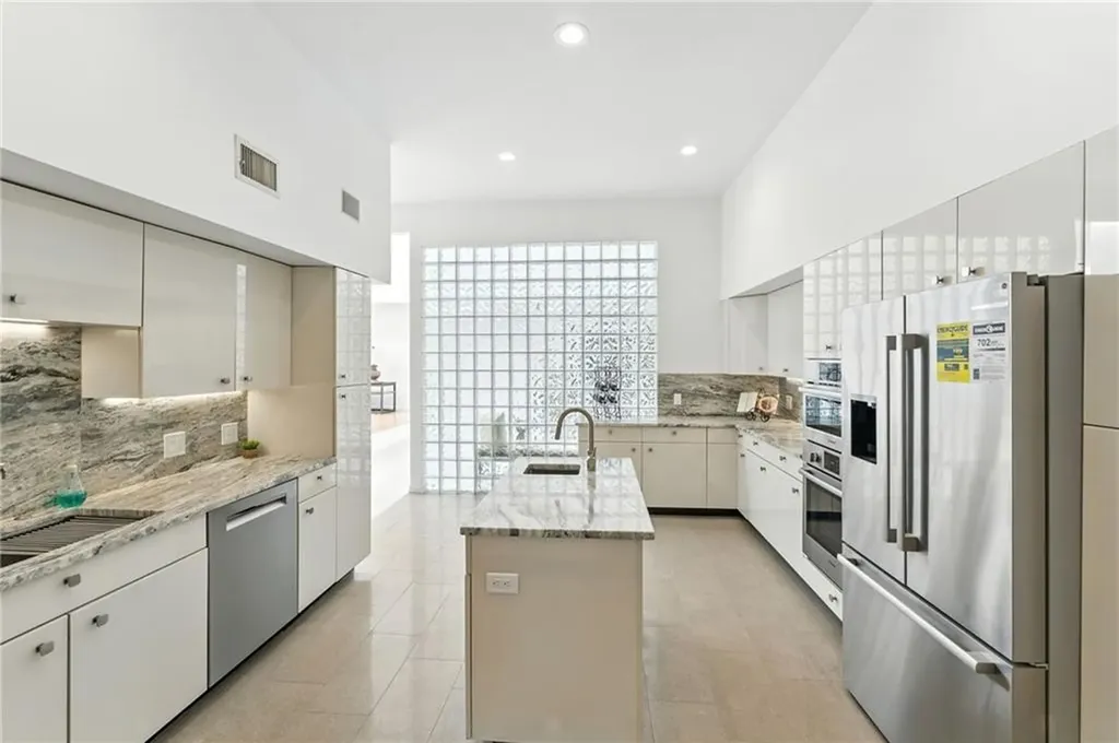 129 Valerie Court Cranston RI 02921