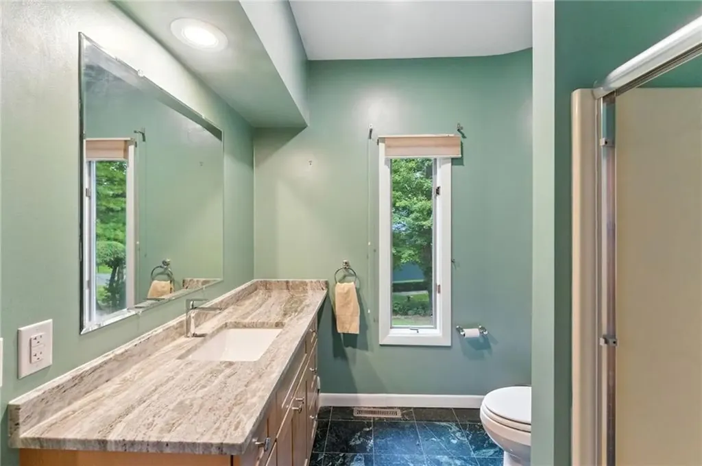 129 Valerie Court Cranston RI 02921