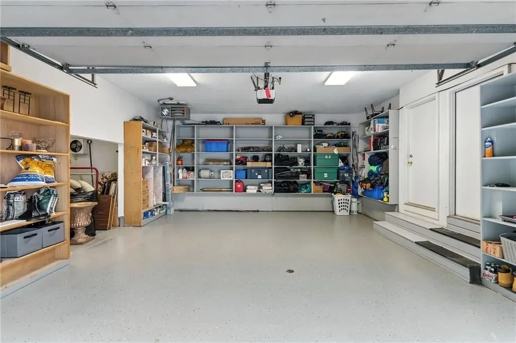 129 Valerie Court Cranston RI 02921