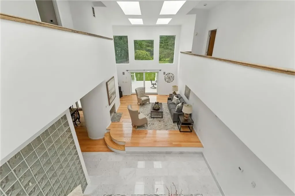 129 Valerie Court Cranston RI 02921