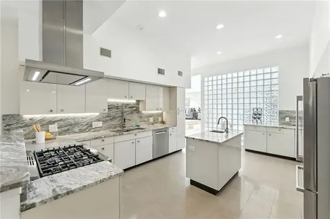 129 Valerie Court Cranston RI 02921