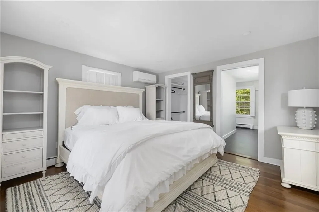 24 Barney Street Newport RI 02840