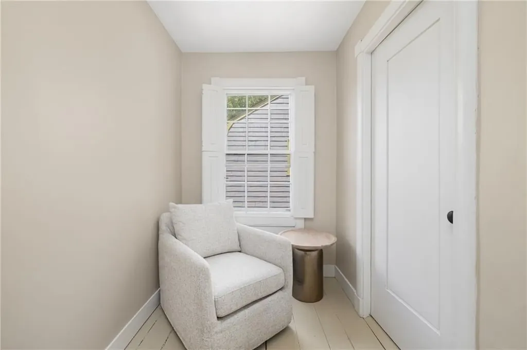 24 Barney Street Newport RI 02840