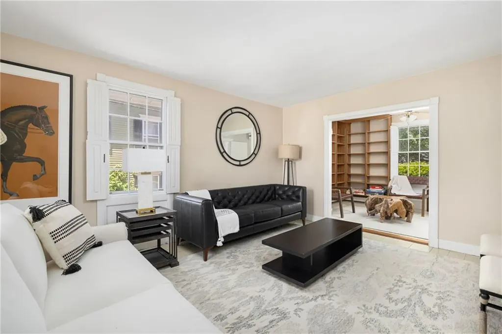 24 Barney Street Newport RI 02840