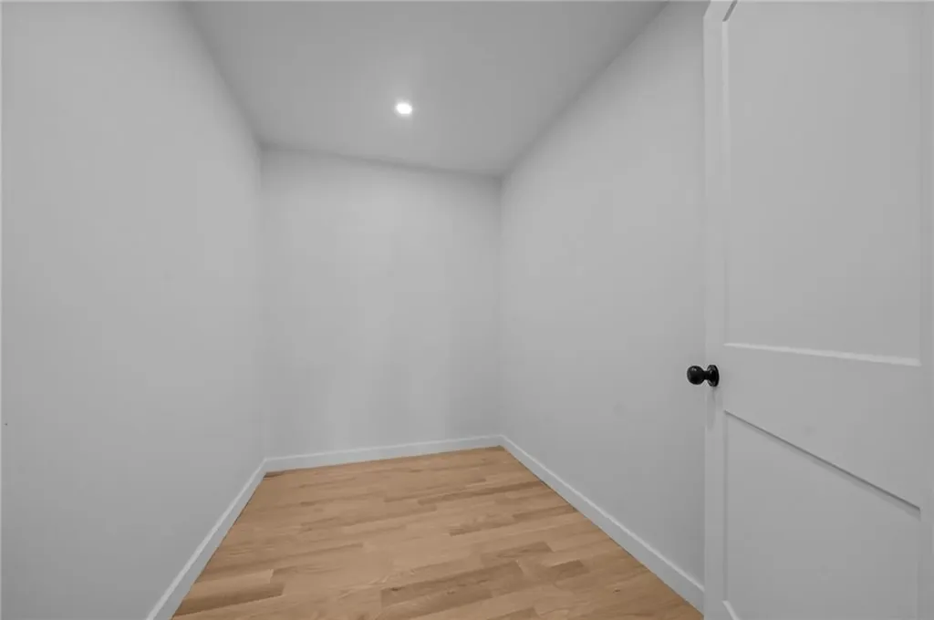 106 Park Avenue Warwick RI 02889