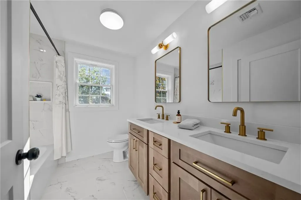 106 Park Avenue Warwick RI 02889