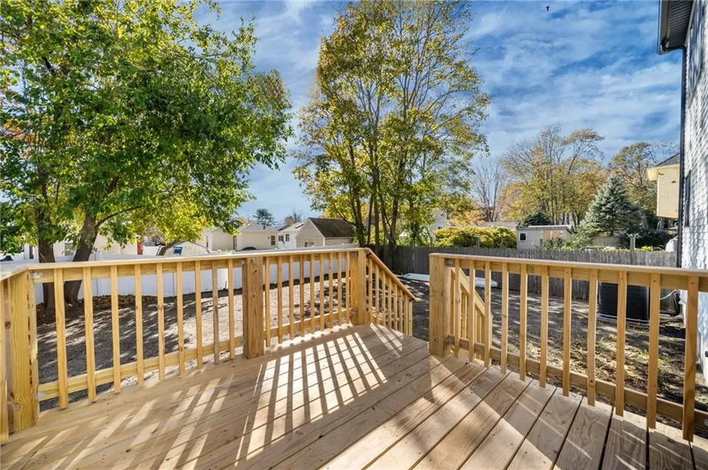 106 Park Avenue Warwick RI 02889