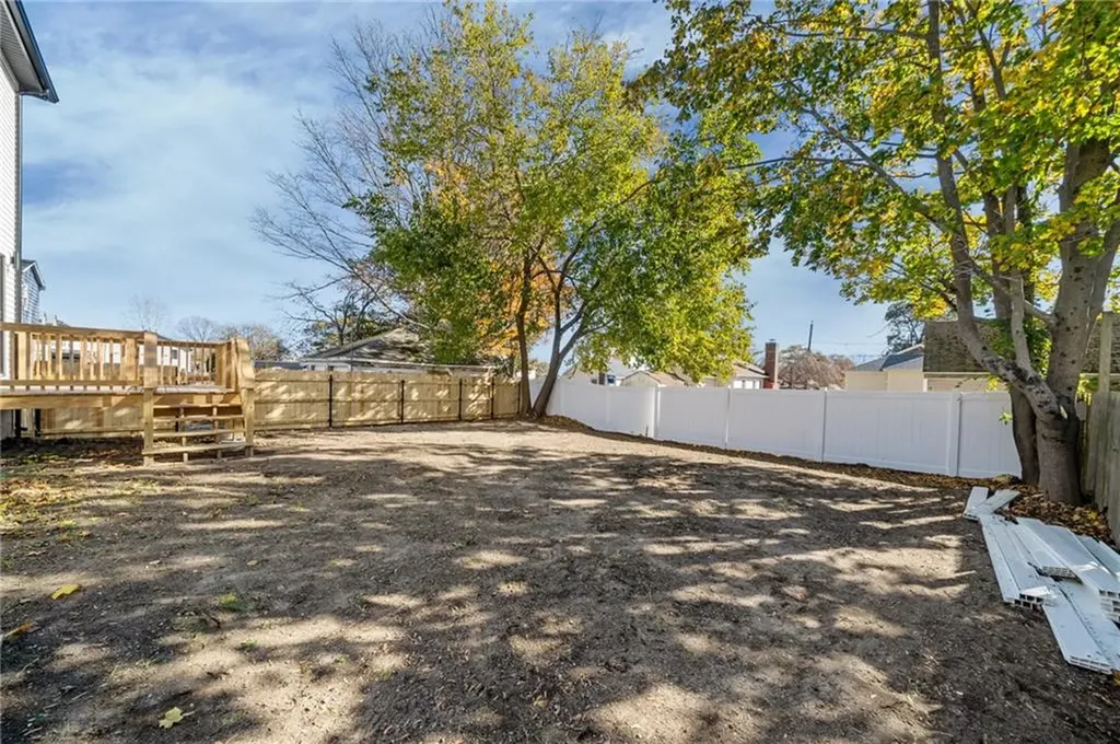 106 Park Avenue Warwick RI 02889