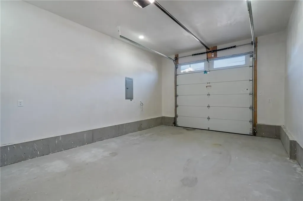 106 Park Avenue Warwick RI 02889