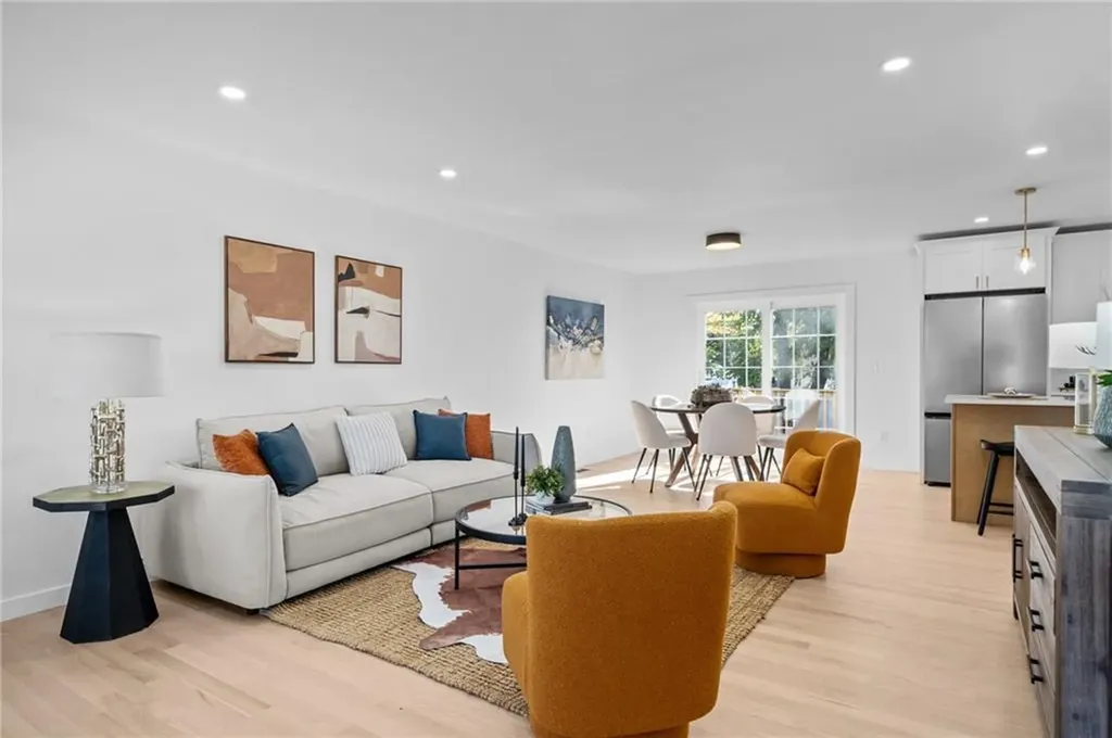 106 Park Avenue Warwick RI 02889