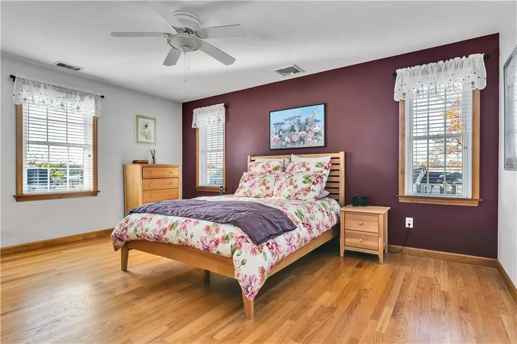 93 Grotto Avenue Warwick RI 02888