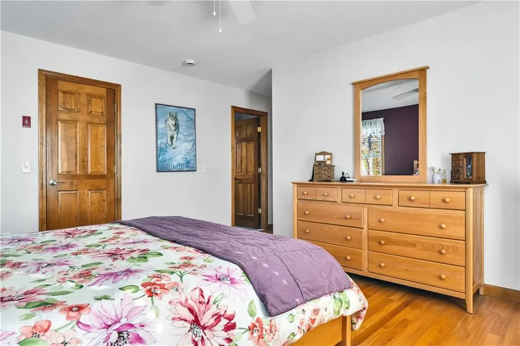 93 Grotto Avenue Warwick RI 02888