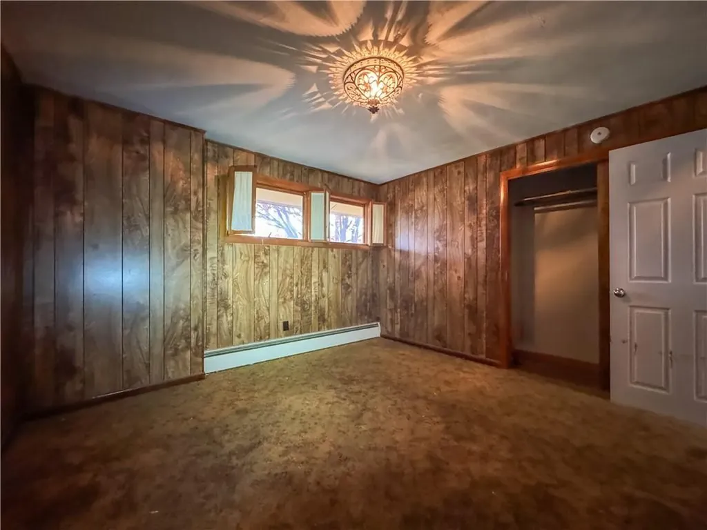 219 Dawn Boulevard Woonsocket RI 02895