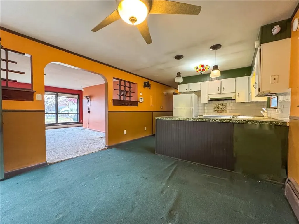 219 Dawn Boulevard Woonsocket RI 02895