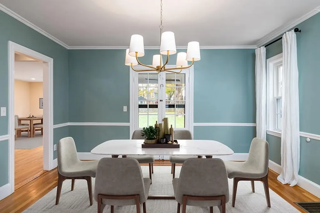 141 Hillside Avenue Providence RI 02906