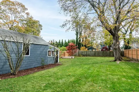 141 Hillside Avenue Providence RI 02906