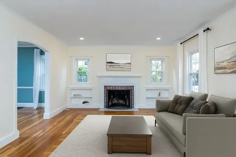 141 Hillside Avenue Providence RI 02906