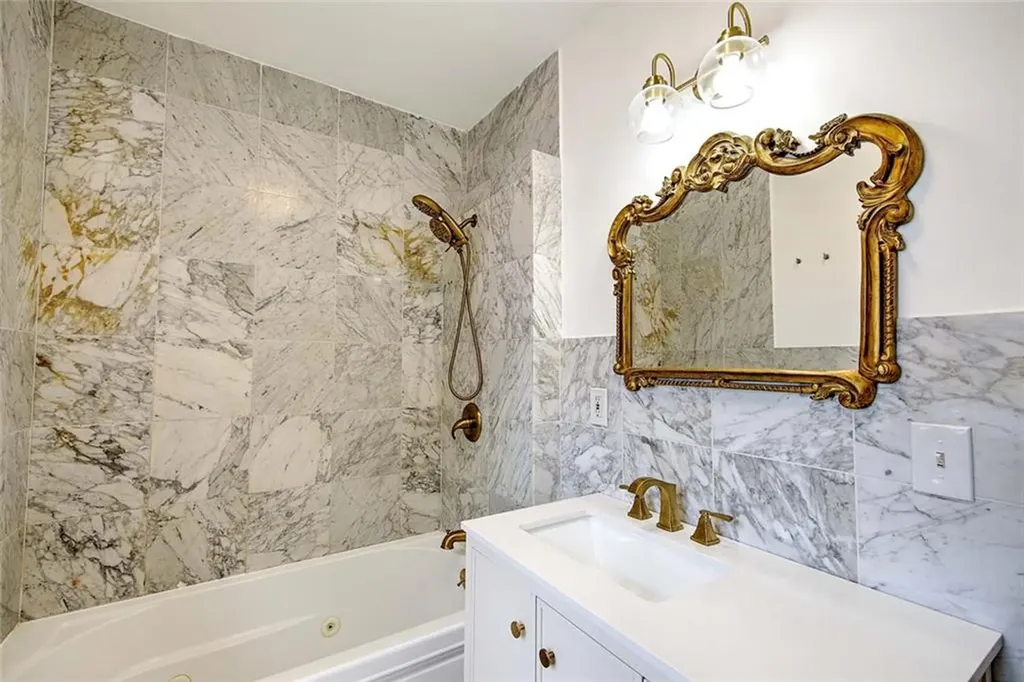 20 Taber Avenue Providence RI 02906