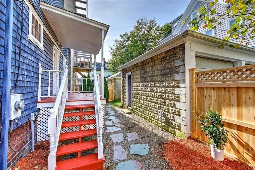 20 Taber Avenue Providence RI 02906