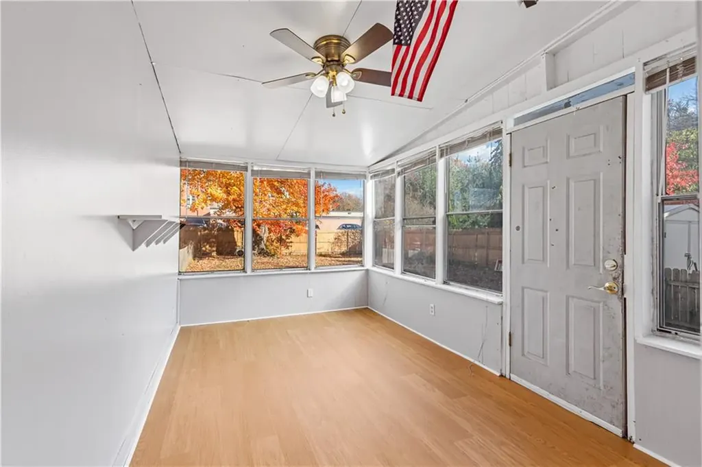 41 43 Oak Street Cranston RI 02910