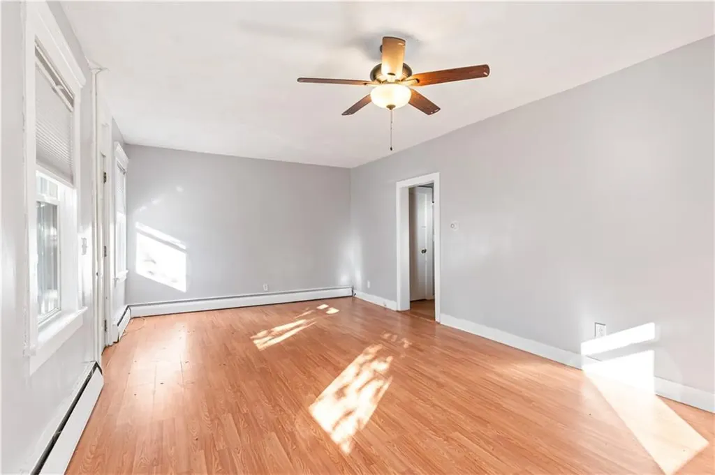 41 43 Oak Street Cranston RI 02910