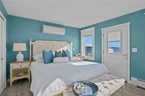 502 Ocean Grove Avenue Swansea MA 0277