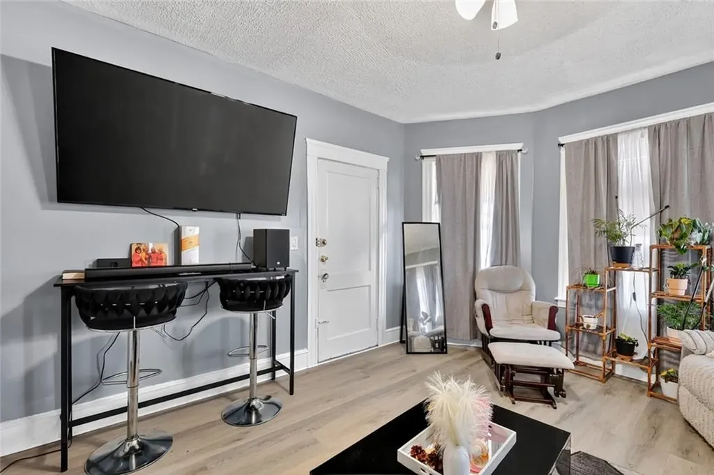132 Atlantic Avenue Providence RI 02907