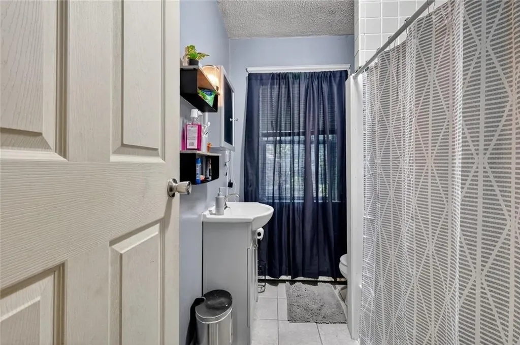 132 Atlantic Avenue Providence RI 02907