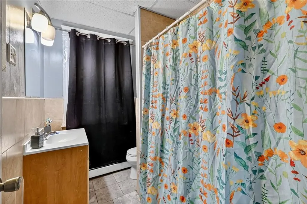 132 Atlantic Avenue Providence RI 02907