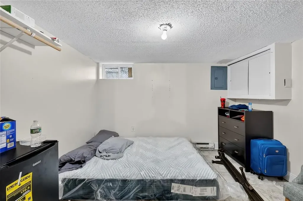 132 Atlantic Avenue Providence RI 02907