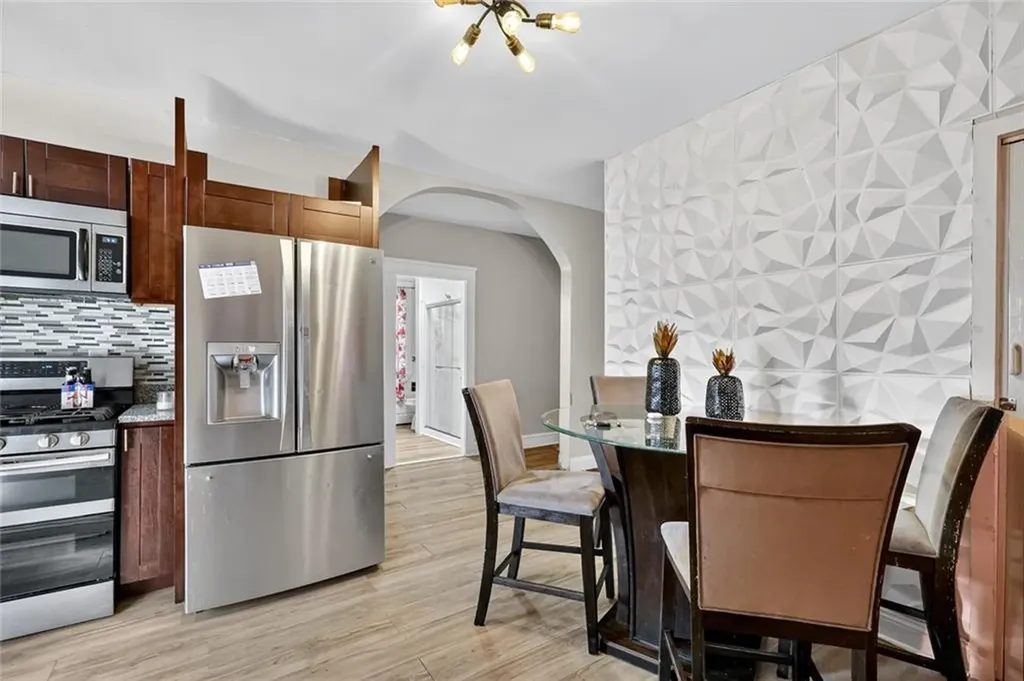 132 Atlantic Avenue Providence RI 02907