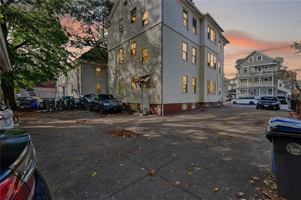 132 Atlantic Avenue Providence RI 02907