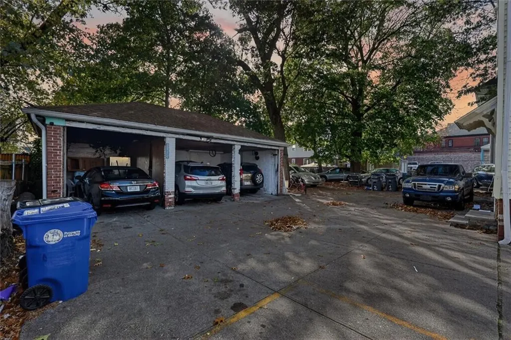 132 Atlantic Avenue Providence RI 02907