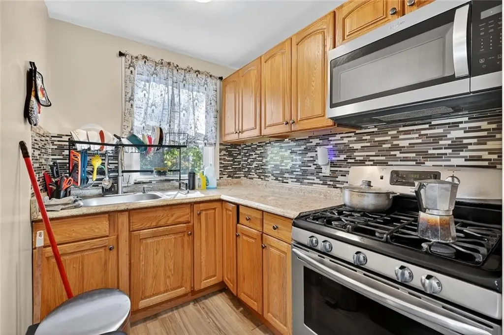 132 Atlantic Avenue Providence RI 02907