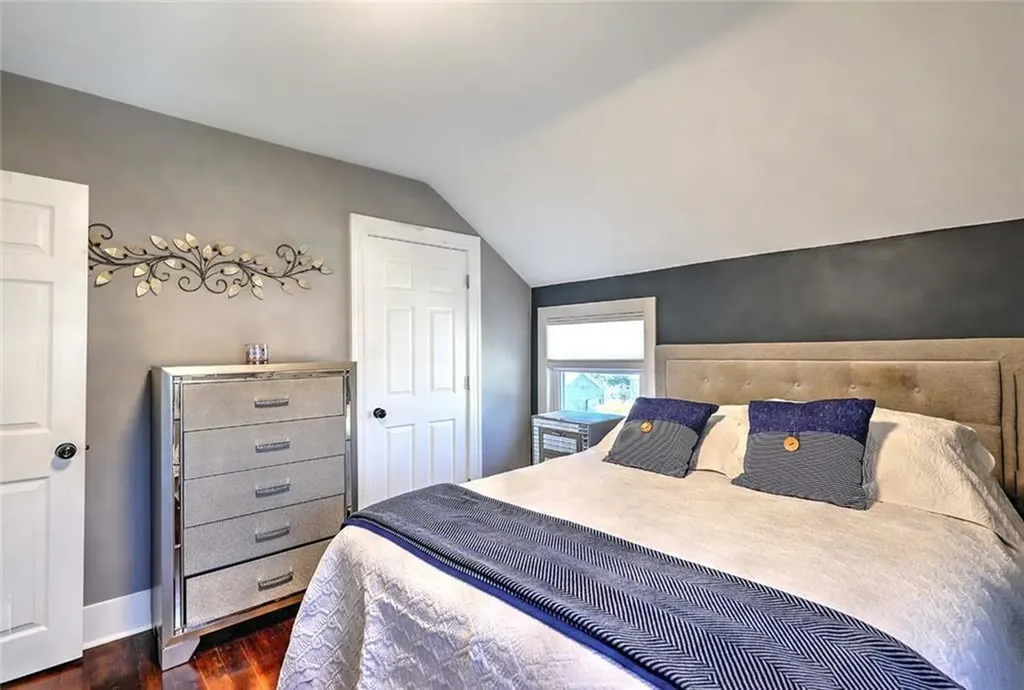 25 Ide Avenue East Providence RI 02914