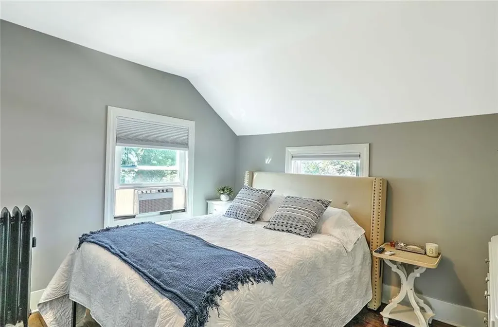 25 Ide Avenue East Providence RI 02914