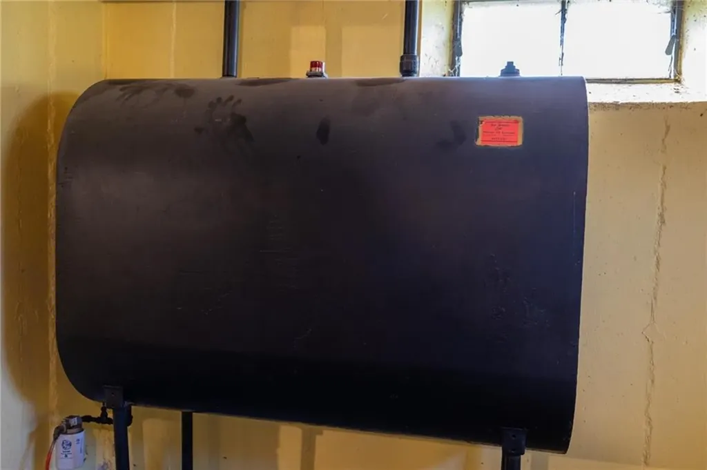 51 E Bel Air Road Cranston RI 02920