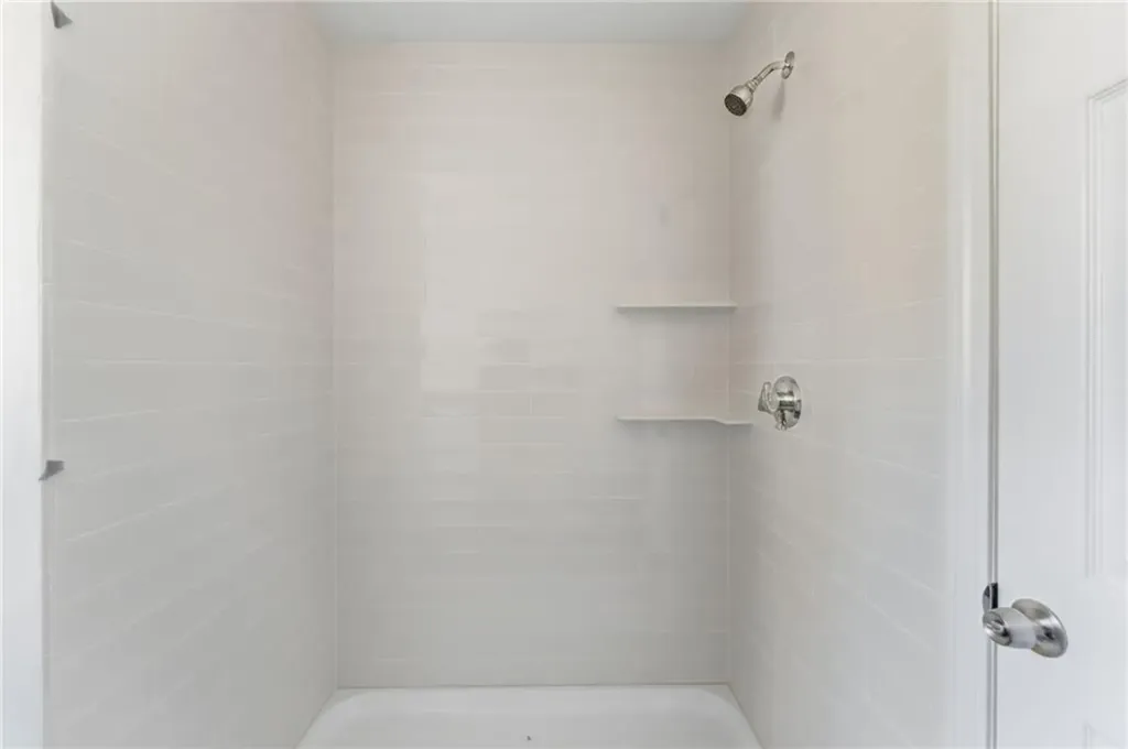 8 Teresa Ann Crossing West Warwick RI 02893