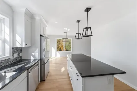 2 Teresa Ann Crossing West Warwick RI 02893