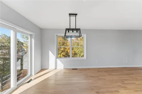 2 Teresa Ann Crossing West Warwick RI 02893