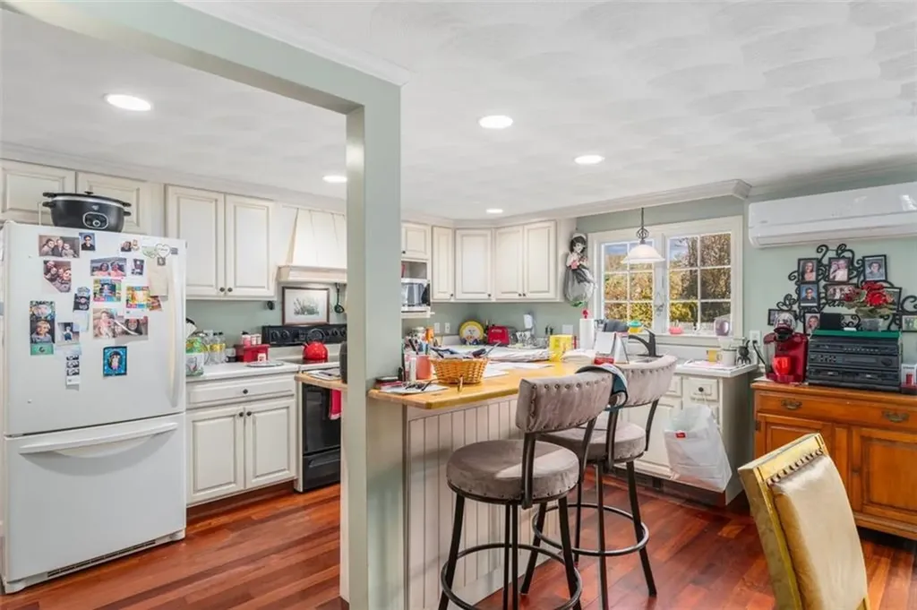 178 Manning Street Warwick RI 02889