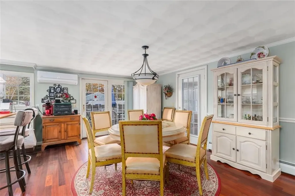 178 Manning Street Warwick RI 02889