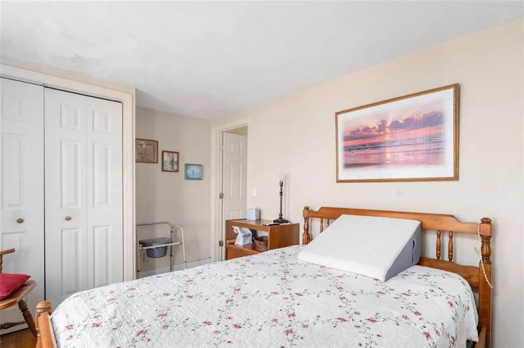 178 Manning Street Warwick RI 02889