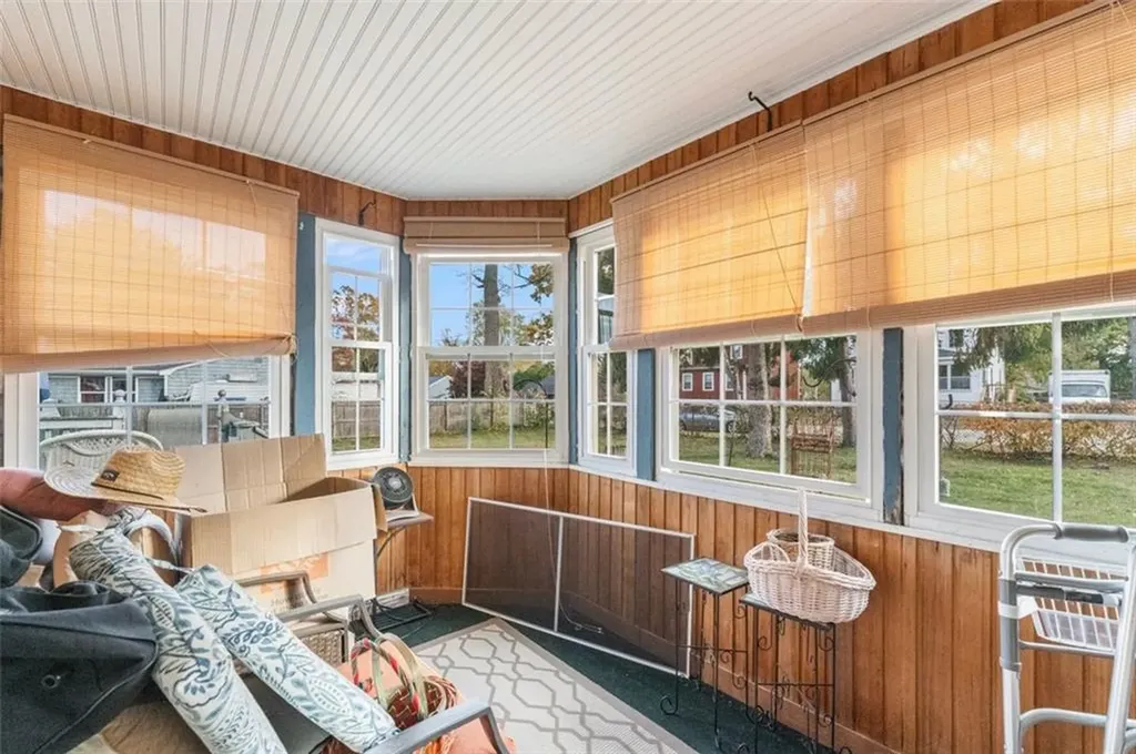 178 Manning Street Warwick RI 02889