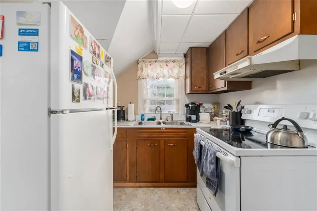 178 Manning Street Warwick RI 02889