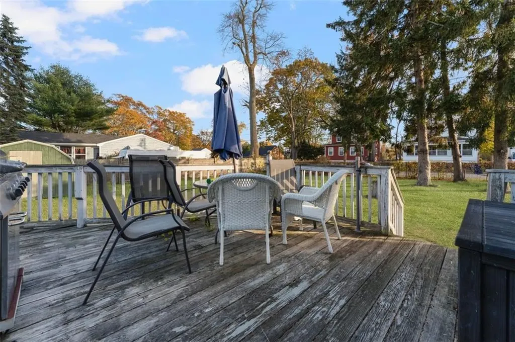 178 Manning Street Warwick RI 02889